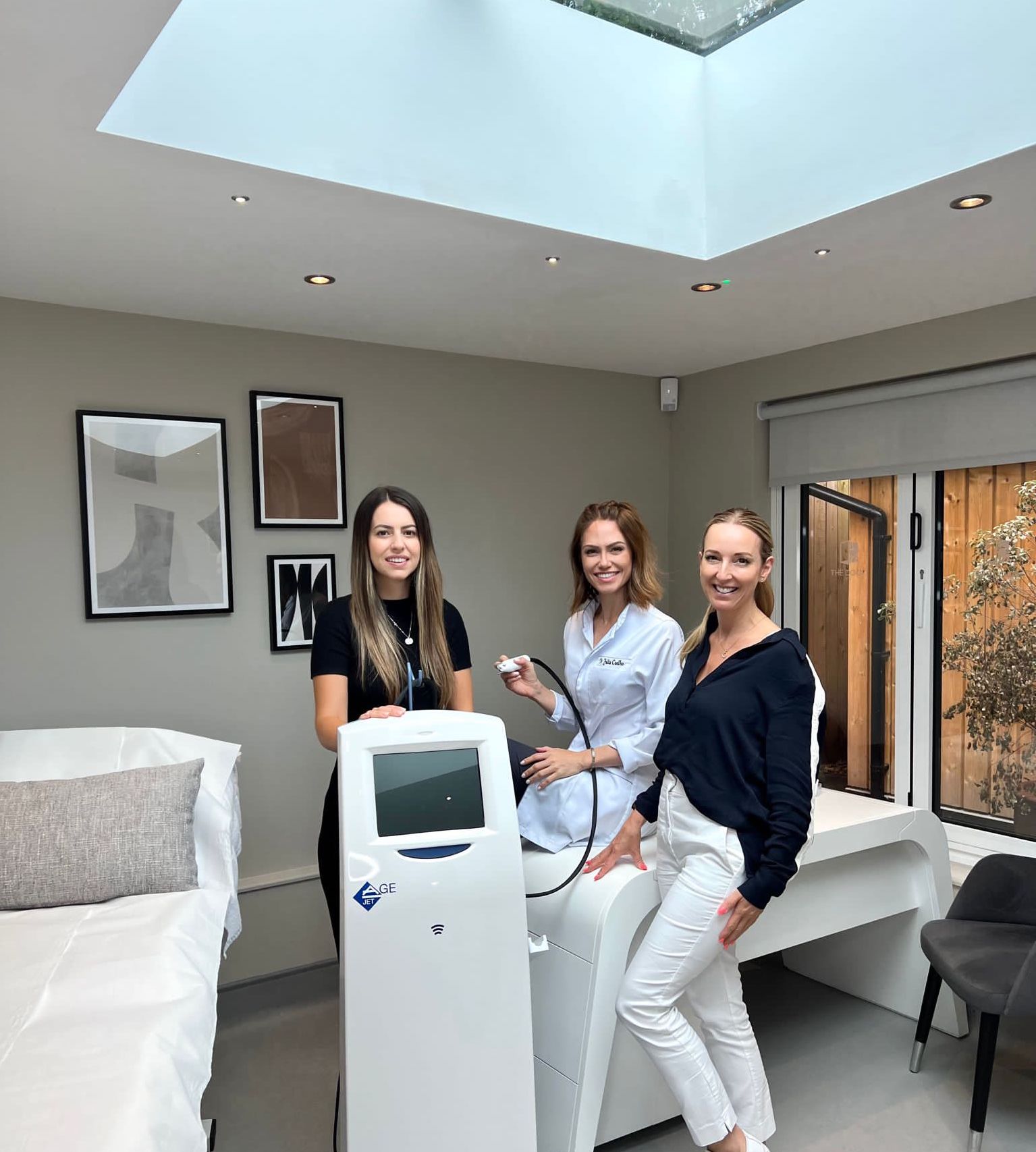 AgeJet: The Future of Plasma Therapy Launches at The Door W4