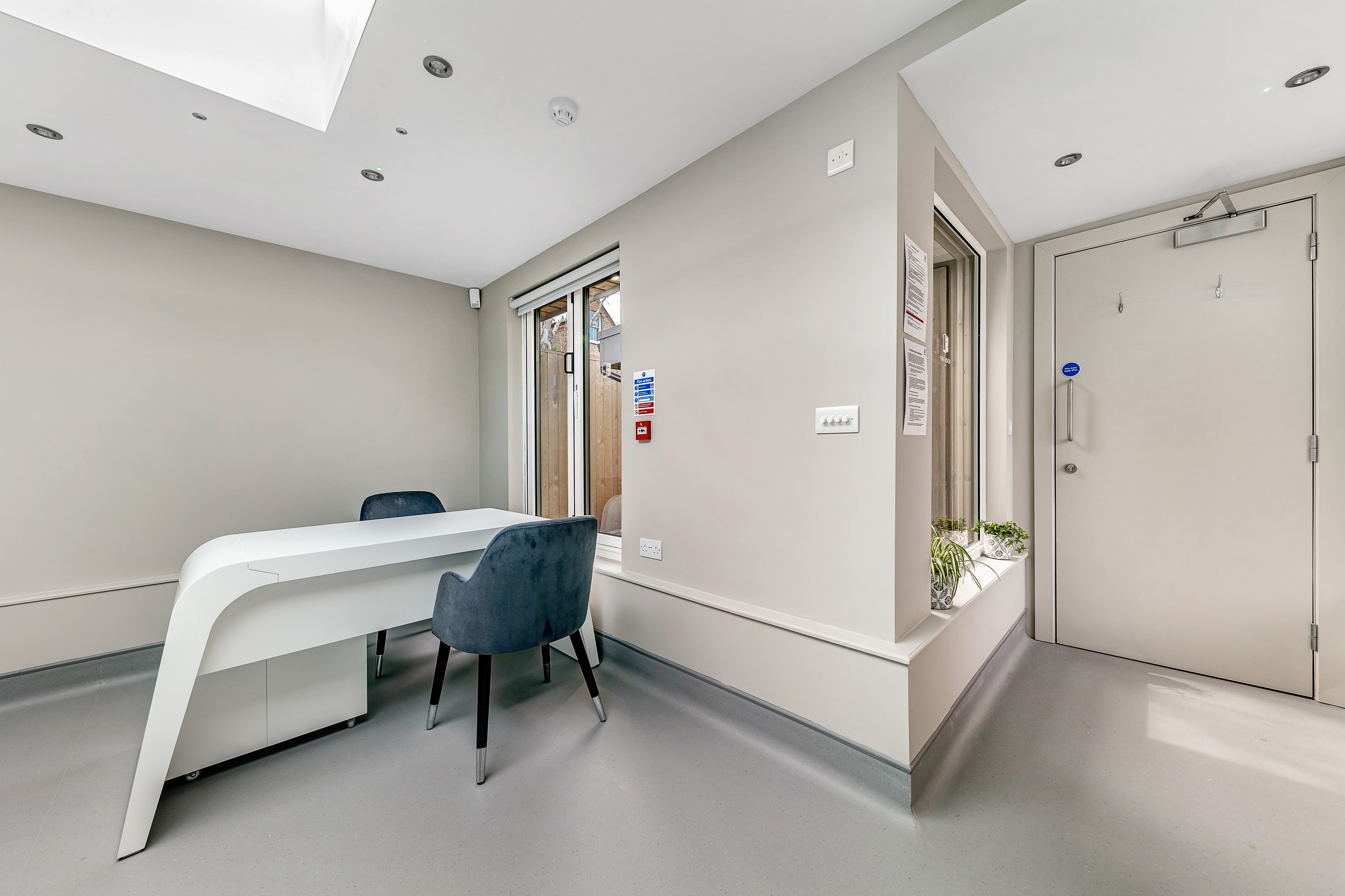 Private Consultation & Office Space